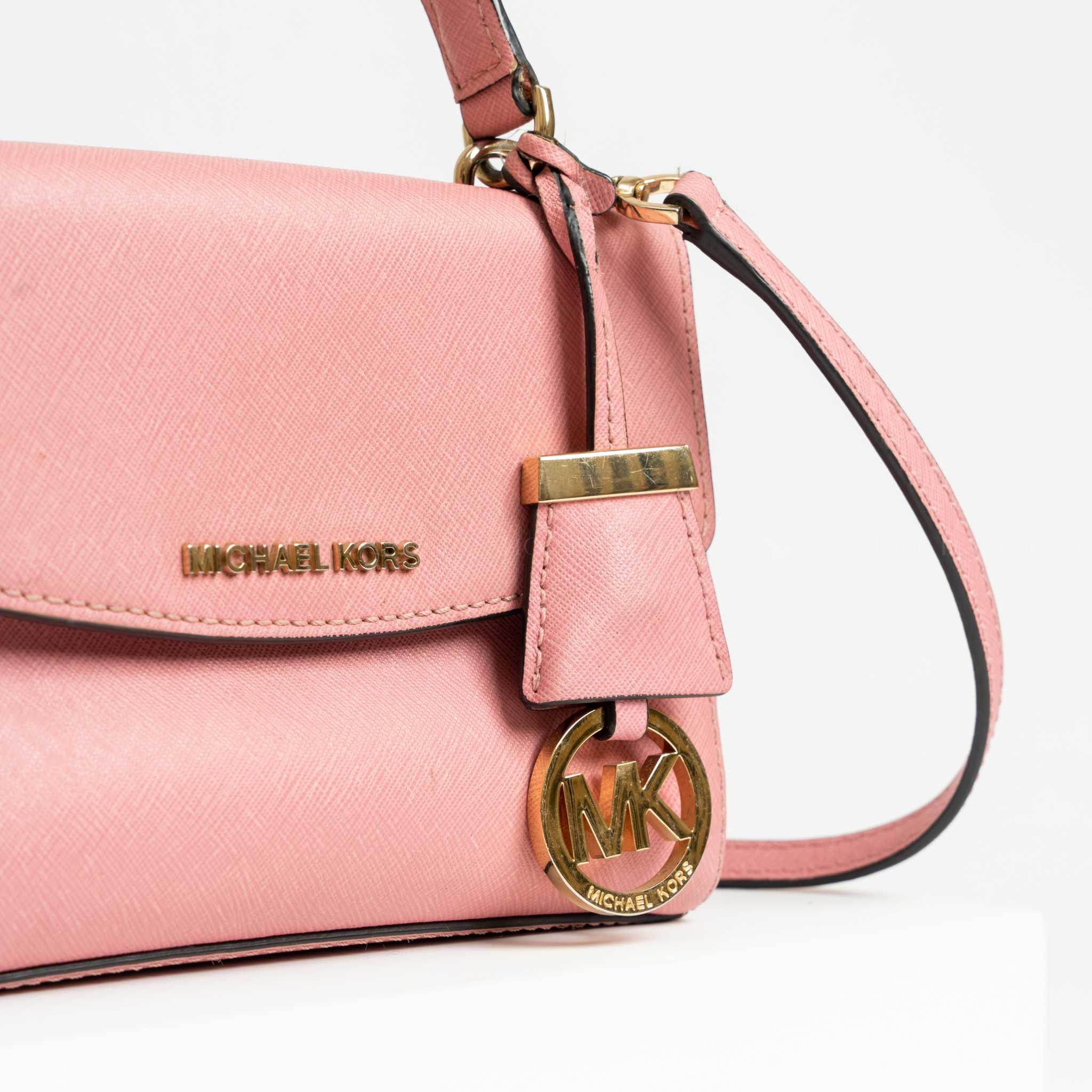 Túi ví có dây đeo MK Michael Kors màu hồng Vương Kiên Shop #13 Túi ví có dây đeo MK Michael Kors màu hồng Vương Kiên Shop